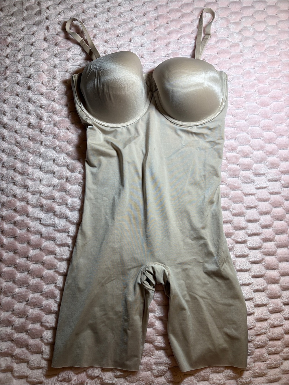 SPANX Seamless Nude Shapewear Bodysuit